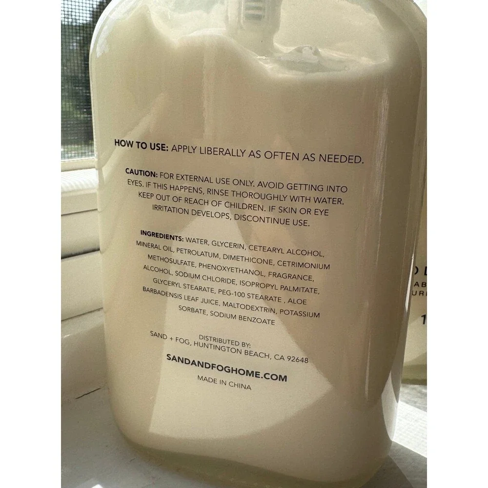 SAND+FOG Tahitian Vanilla Body Lotion 10.1 oz x 2